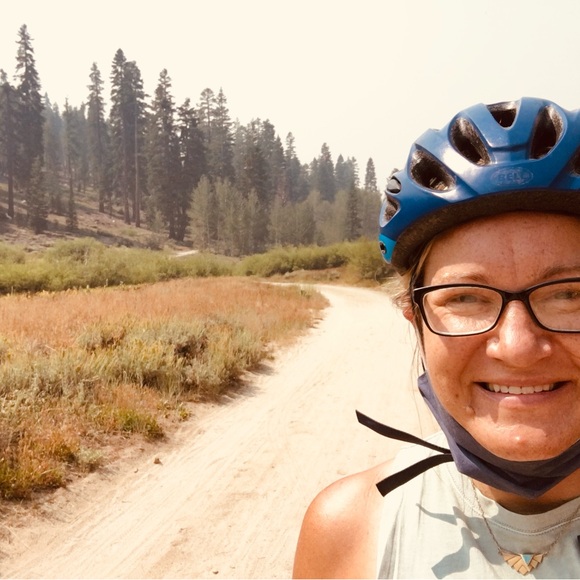 Meet your Posher, Alani - Picture 6 of 10